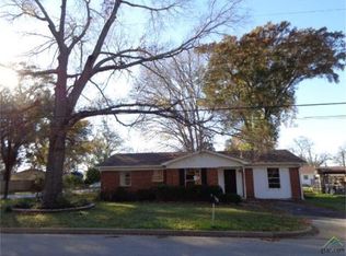 201 N Rainbow Dr, Whitehouse, TX 75791