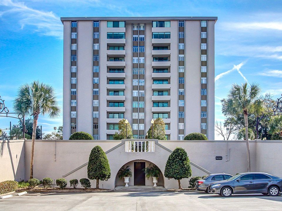 1st image of 2970 Saint Johns Ave #2B