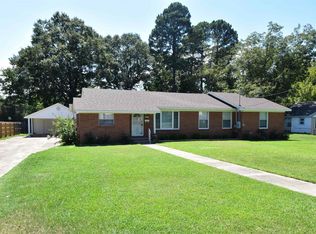 1117 Pine Bluff St, Malvern, AR 72104