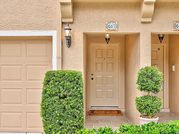 4th image of 687 Malta Ct NE