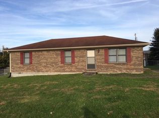 212 Bluebird Ct, Lawrenceburg, KY 40342