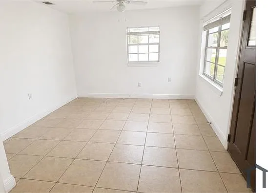 3 bed, $1,500 — Photo 4