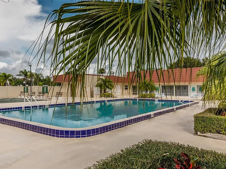 5 Vista Palm Ln #203 — Photo 24