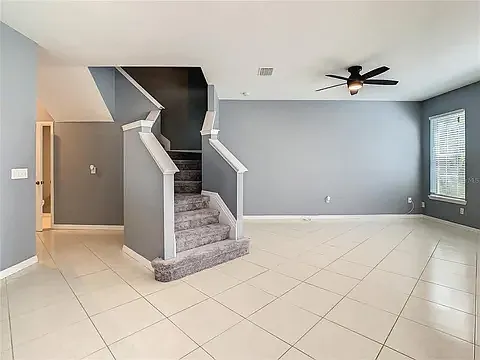 6761 Breezy Palm Dr — Photo 3