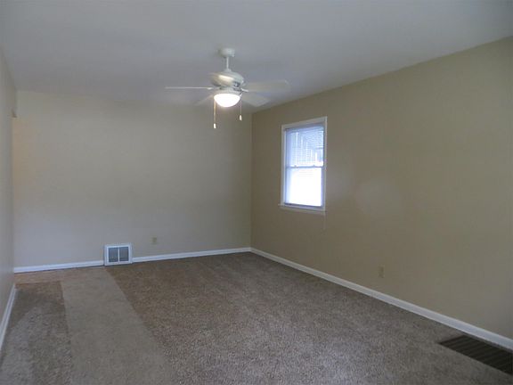 3rd image of 469 S Waverly St