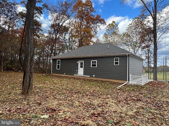 2nd image of 1348 Whitmer Rd