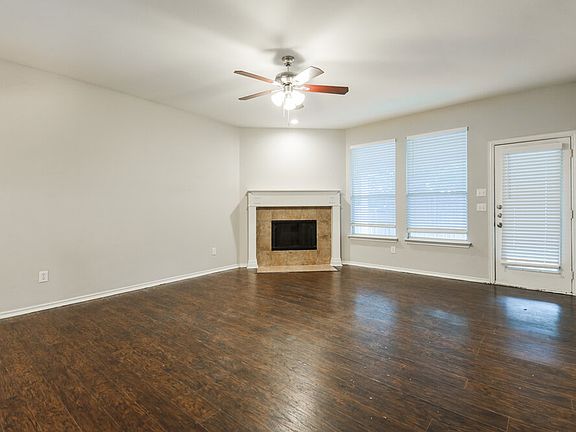 4th image of 833 Bens Dr