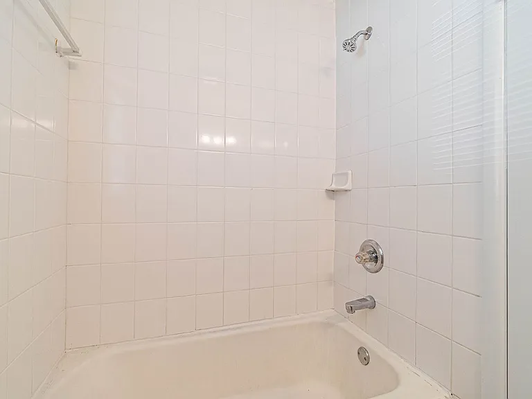 1510 Huntington Way — Photo 21