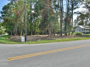 4002 Shell Point Rd, Beaufort, SC 29906