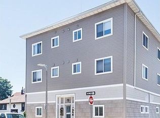 272 E St #A, Boston, MA 02127