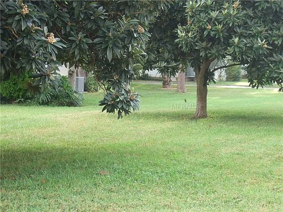 5th image of 3450 Wax Myrtle Cir #1738