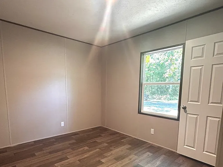 787 Coral Acres Dr — Photo 9