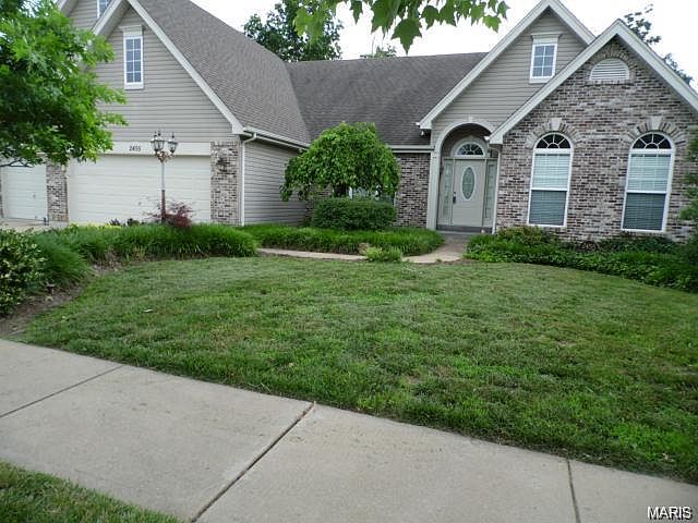 2nd image of 2455 Silver Lake Estates Dr