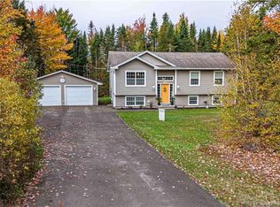 12 Mount Halak Ave, Lincoln, NB E3B 0P1