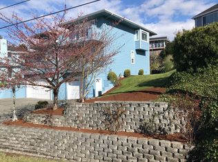 29852 10th Ave SW, Federal Way, WA 98023