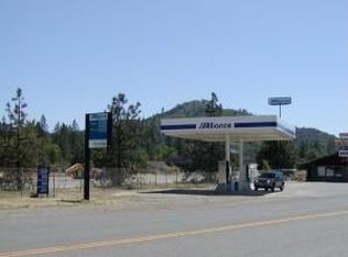 20749 Lakeshore Dr, Lakehead, CA 96051