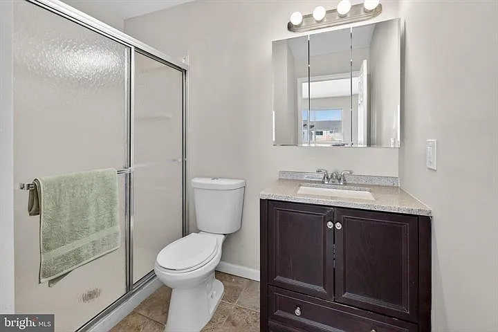 909 Woodchip Rd #909 — Photo 11