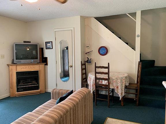 4th image of 265 Lakeview Dr