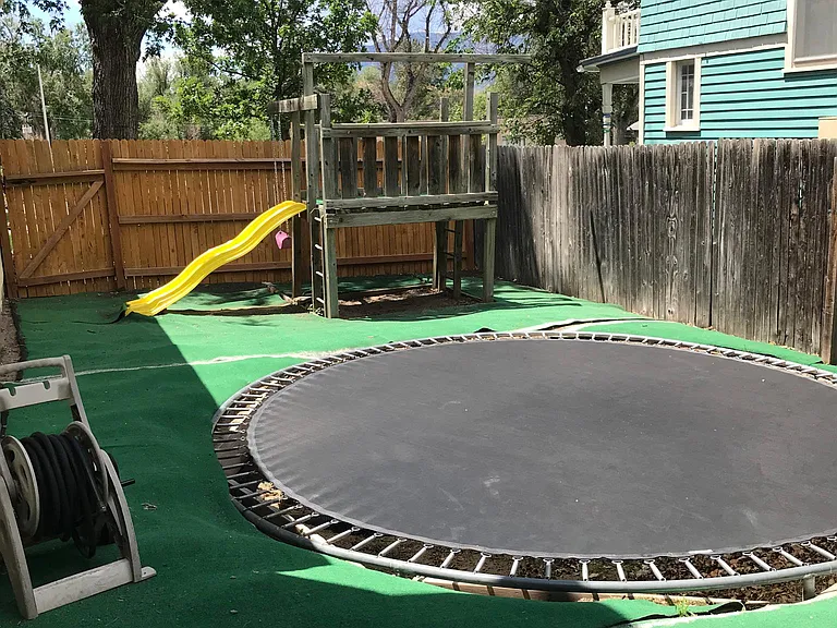828 E Platte Ave — Photo 58