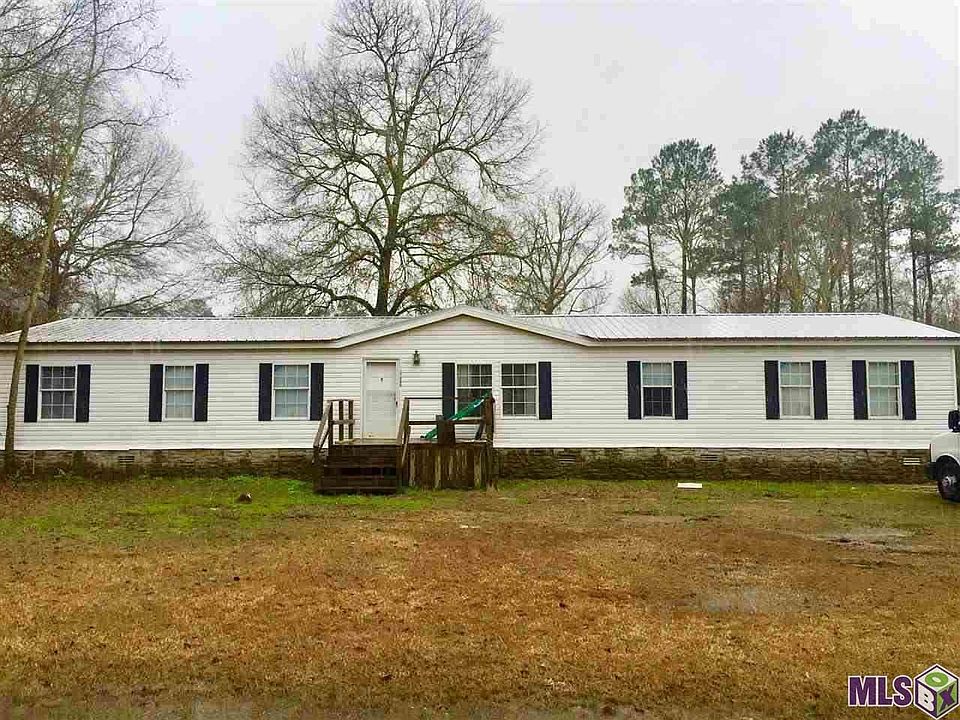 1st image of 17098 Jennifer Dr