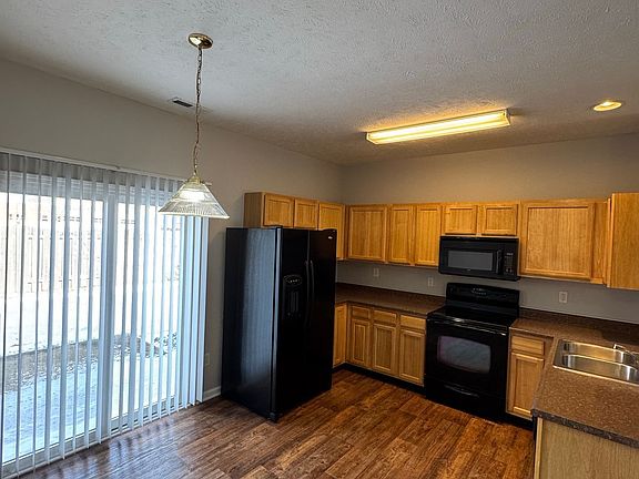 3rd image of 5142 Tuscany Ln