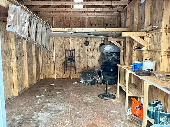 5th image of 14019 Wilde Rd