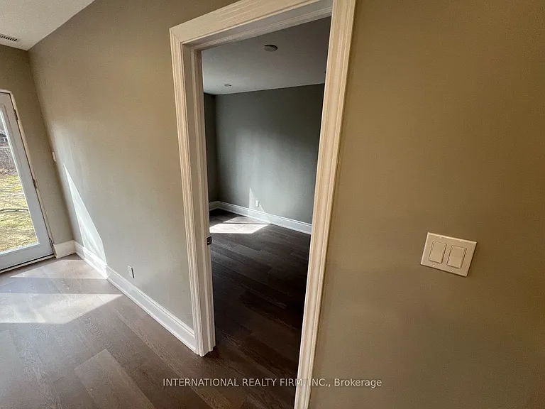 73 Murray Dr #101 — Photo 3