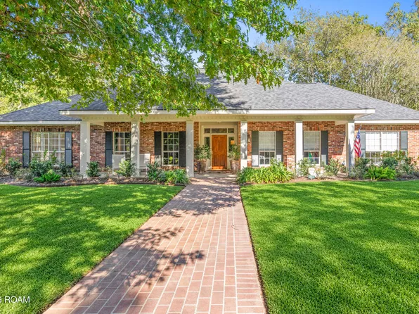835 Alonda Dr, Lafayette, LA 70503