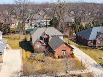54652 White Spruce Ln, Shelby Township, MI, 48315