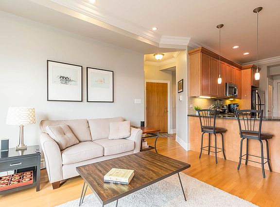 3rd image of 1709 N Crilly Ct APT 3W