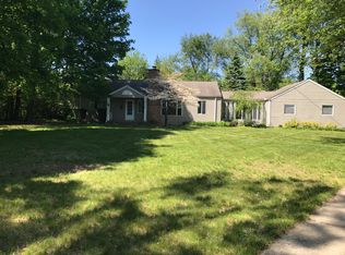 1736 Lawndale Rd, Elkhart, IN 46514