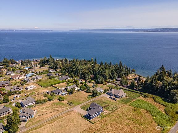 5th image of 11313 NE Karmenn Lane