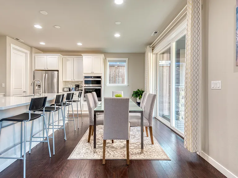 Dining area to enjoy your home cooked meals!