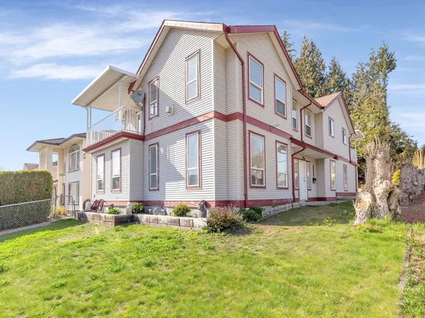 8067 Cedar St, Mission, BC V2V 3N2