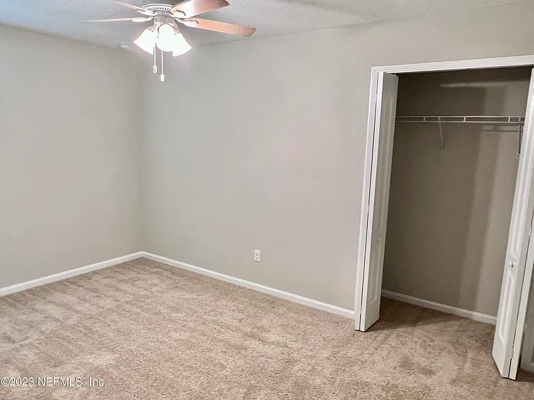574 Northside Dr S — Photo 11
