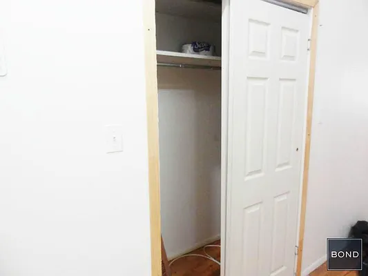 Rented by Bond New York | media 4