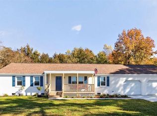 913 Long Ridge Rd, Chesapeake, VA 23322