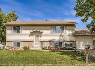 1190 Norfolk St, Aurora, CO 80011