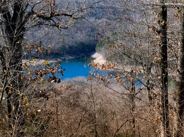 Oak Leaf Dr #82, Garfield, AR 72732