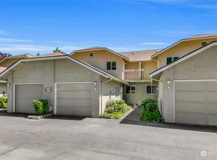 7730 196th St SW APT 4, Edmonds, WA 98026