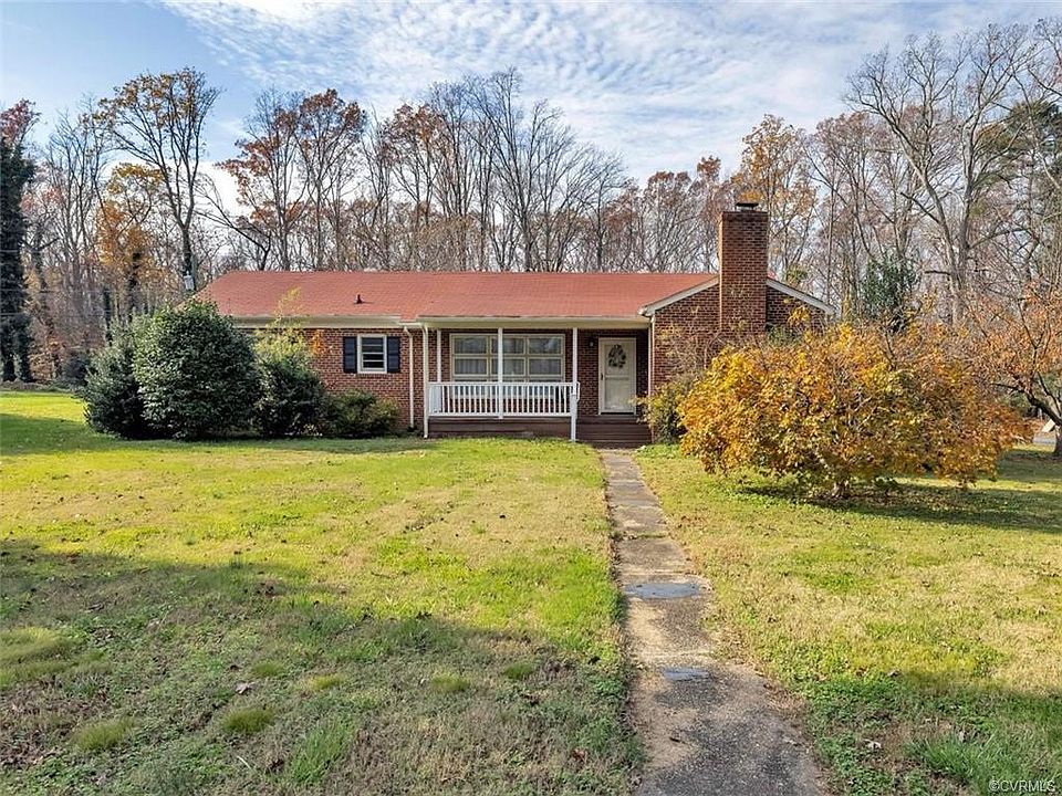 1st image of 340 Ravenscroft Dr