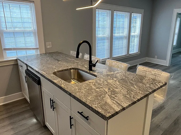 610 Hickory St #2 — Photo 6