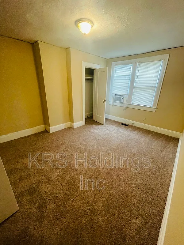 2 bed, 1.0 bath, 865 sqft, $995 — Photo 4