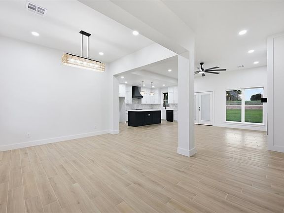5th image of 2153 Providence Way