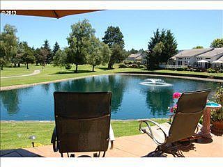 5th image of 350 Magnolia Dr