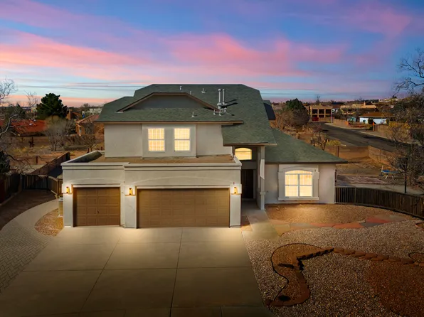 2300 Manzano Loop NE, Rio Rancho, NM 87144
