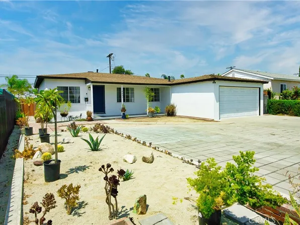 8831 Stansbury Ave, Panorama City, CA 91402