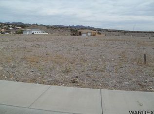 2704 Highview Dr, Bullhead City, AZ 86429