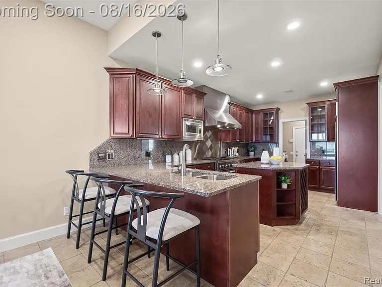 3782 Pine Lake Knoll Dr — Photo 10