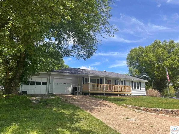 624 E Main St, Warsaw, MO 65355